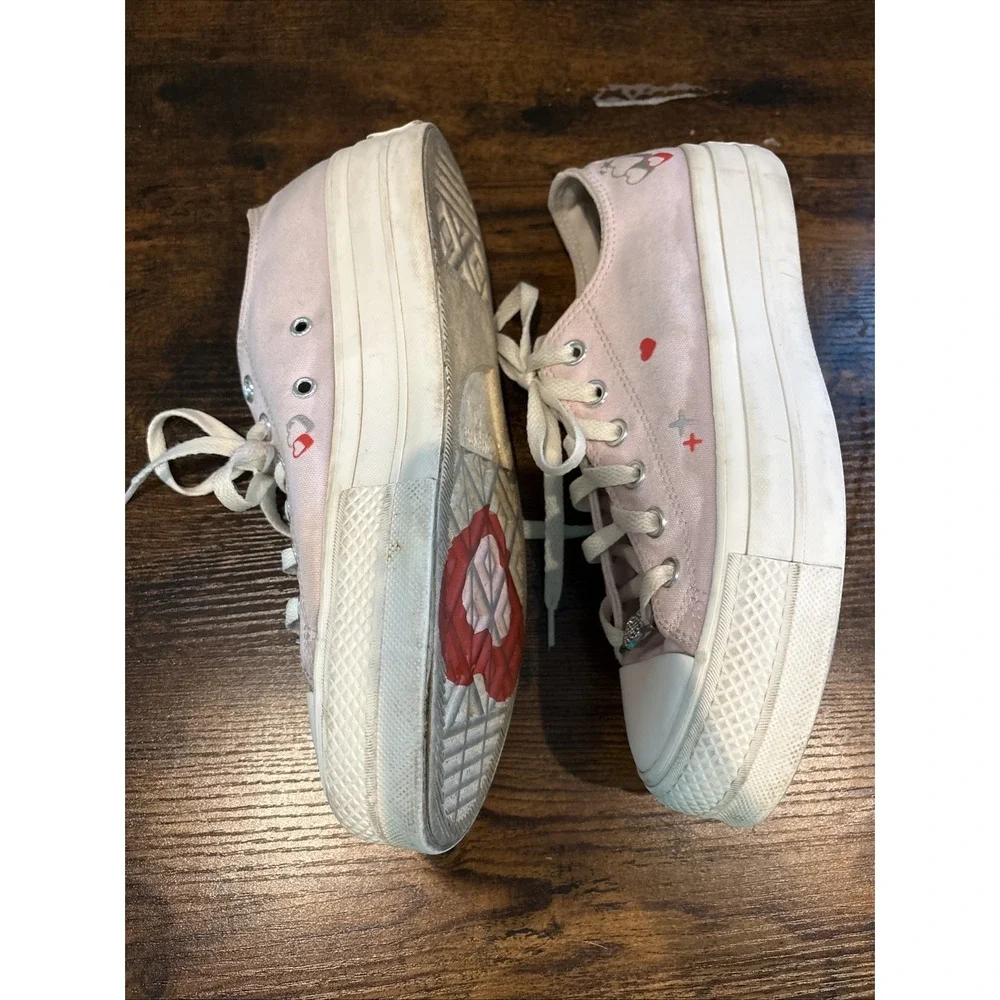 Converse Women's Chuck Taylor All Star Lift Platform Sneakers 8.5 Valentines Day